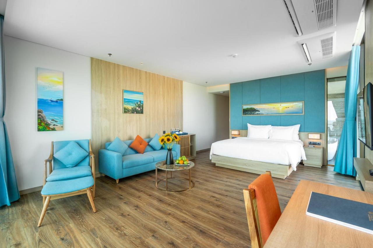 Sala Grand Tuyhoa Hotel Tuy Hoa Eksteriør billede