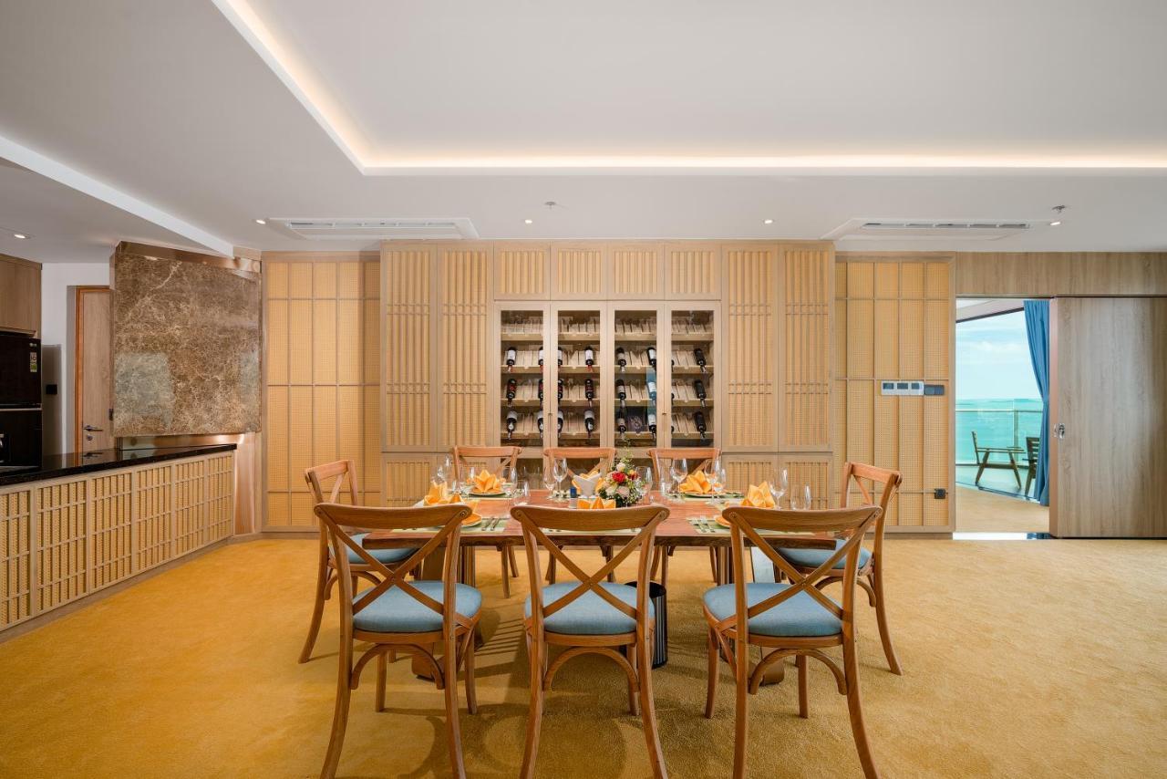 Sala Grand Tuyhoa Hotel Tuy Hoa Eksteriør billede