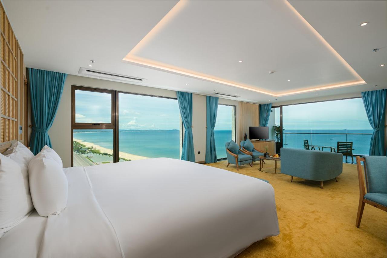 Sala Grand Tuyhoa Hotel Tuy Hoa Eksteriør billede